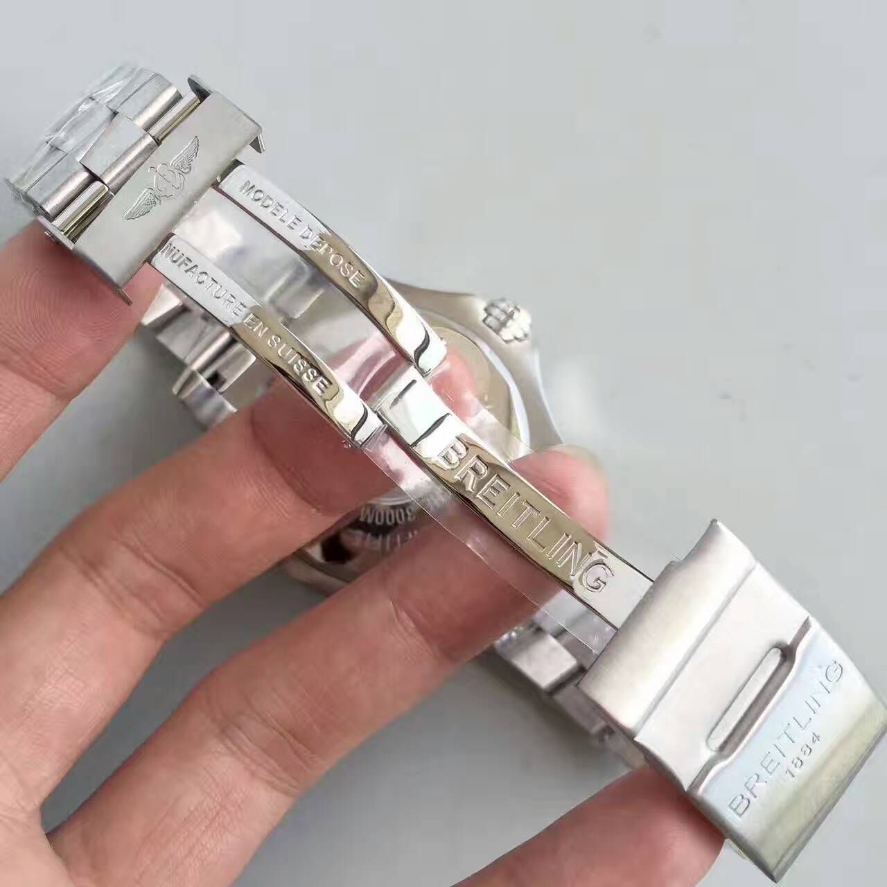 【N Factory  High quality  Perfect  Replica Watches 】 Breitling 复仇者系列A3239011/BC34/170A wrist watches  / BL029
