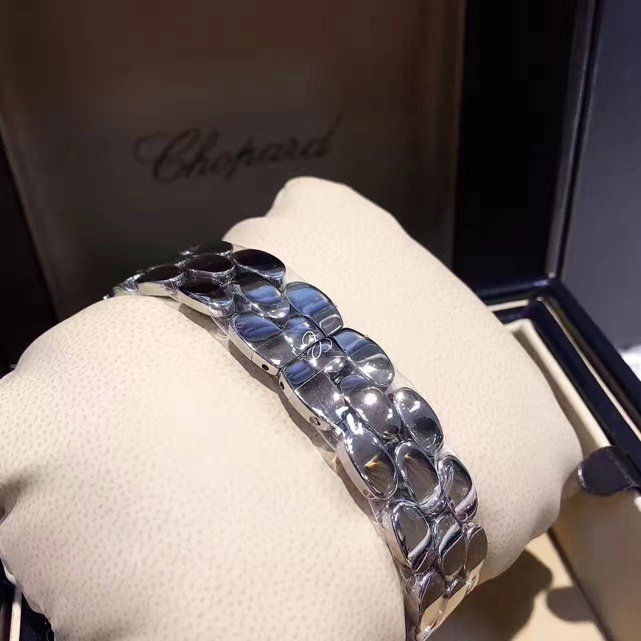 【 Perfect  High quality  Replica Watches 】邦经典全新升级版Happy Sport系列278546女士 wrist watches  / XB008