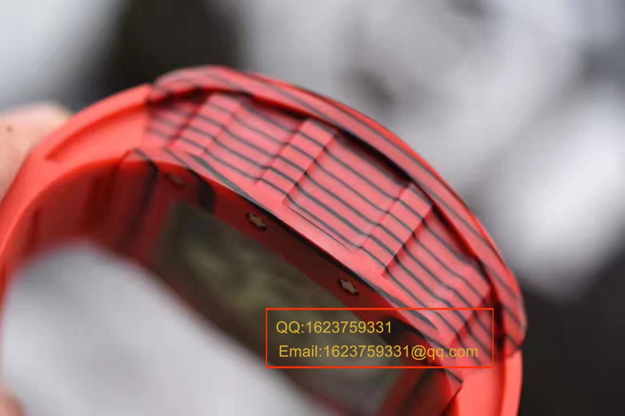 【独家视频测评RM Perfect  High quality  Replica Watches 】RICHARD MILLE 男士系列RM 011 RED QTPT红 carbon fiber  wrist watches  / RMBH11-03B