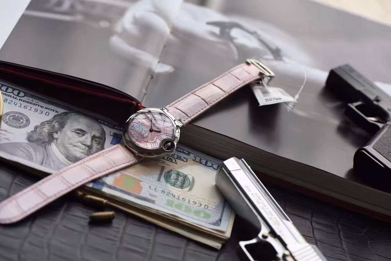 【HBBV6 Factory  Perfect  High quality  Replica Watches 】 Cartier  蓝气球系列W6920038女士28毫米/33毫米石英 wrist watches  / K121