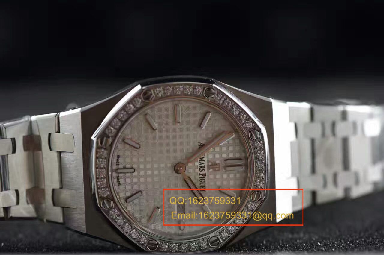【视频解析1:1 Replica Copy  Watches 】Audemars Piguet 皇家橡树系列67651ST.ZZ.1261ST.01女装石英 Movement  / APAD089