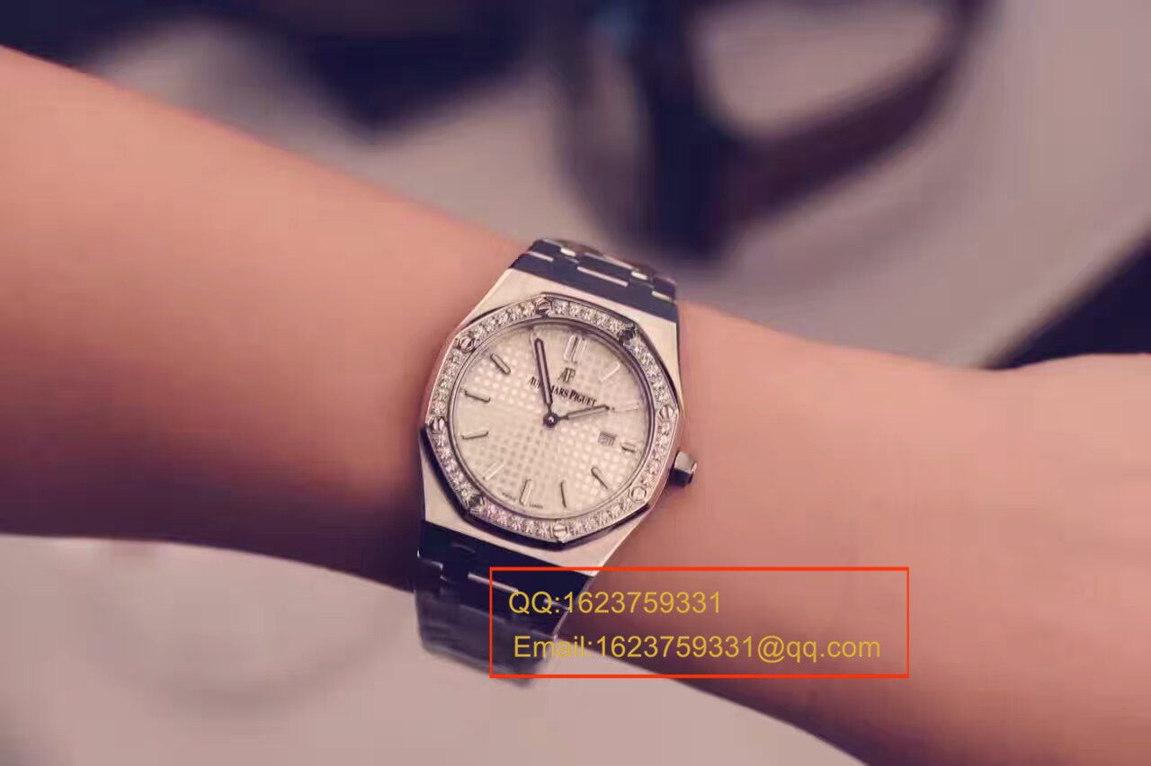【视频解析1:1 Replica Copy  Watches 】Audemars Piguet 皇家橡树系列67651ST.ZZ.1261ST.01女装石英 Movement  / APAD089