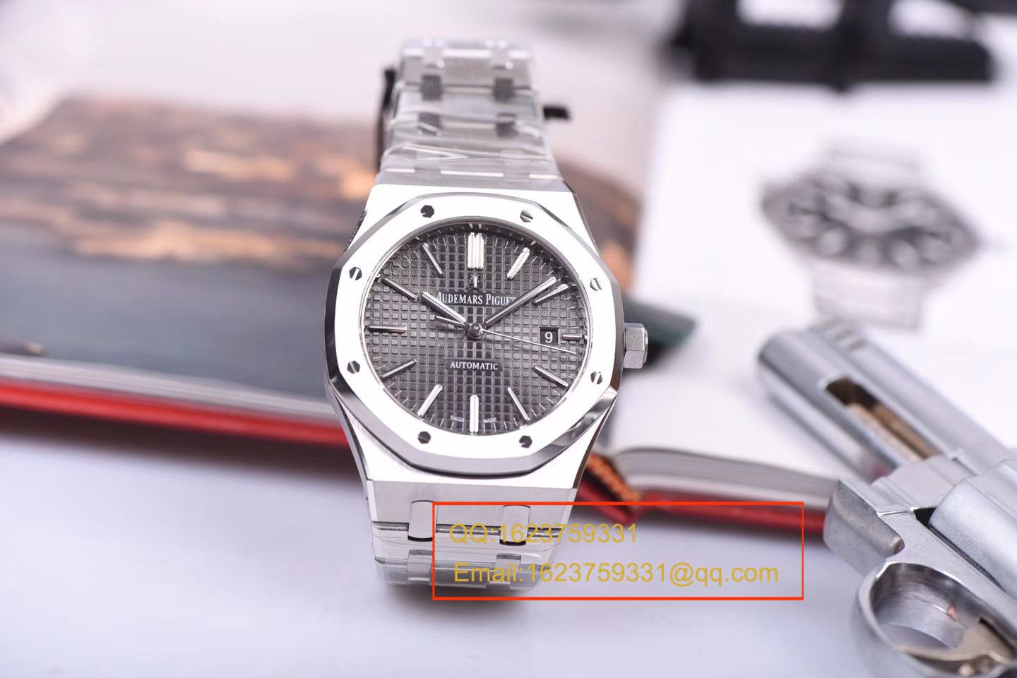 【JF Perfect  High quality  Replica Watches 】Audemars Piguet 皇家橡树系列15400ST.OO.1220ST.04 wrist watches  / AP129