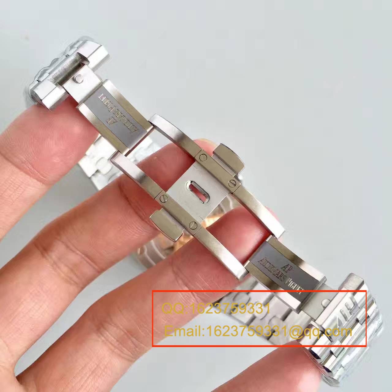 【JF Factory  Perfect  Knockoff 】Audemars Piguet AP  Royal Oak Offshore 系列26170TI.OO.1000TI.04 wrist watches  / AP080