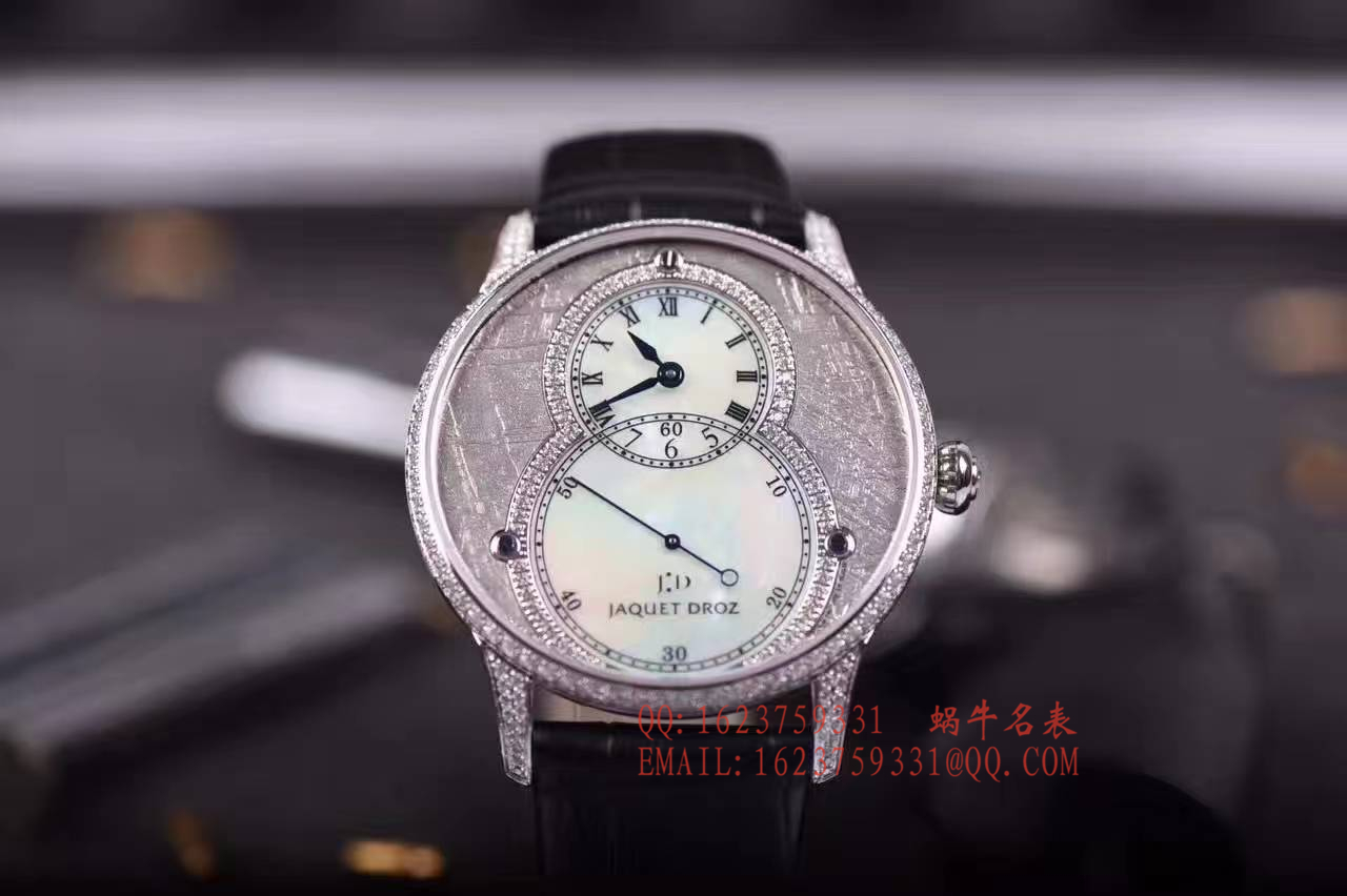  Jaquet Droz 新款陨石贝母面⭕独立大秒针▶️极具视觉冲击感的陨石贝母面⭕圈口及表面均手工镶钻 / YK015