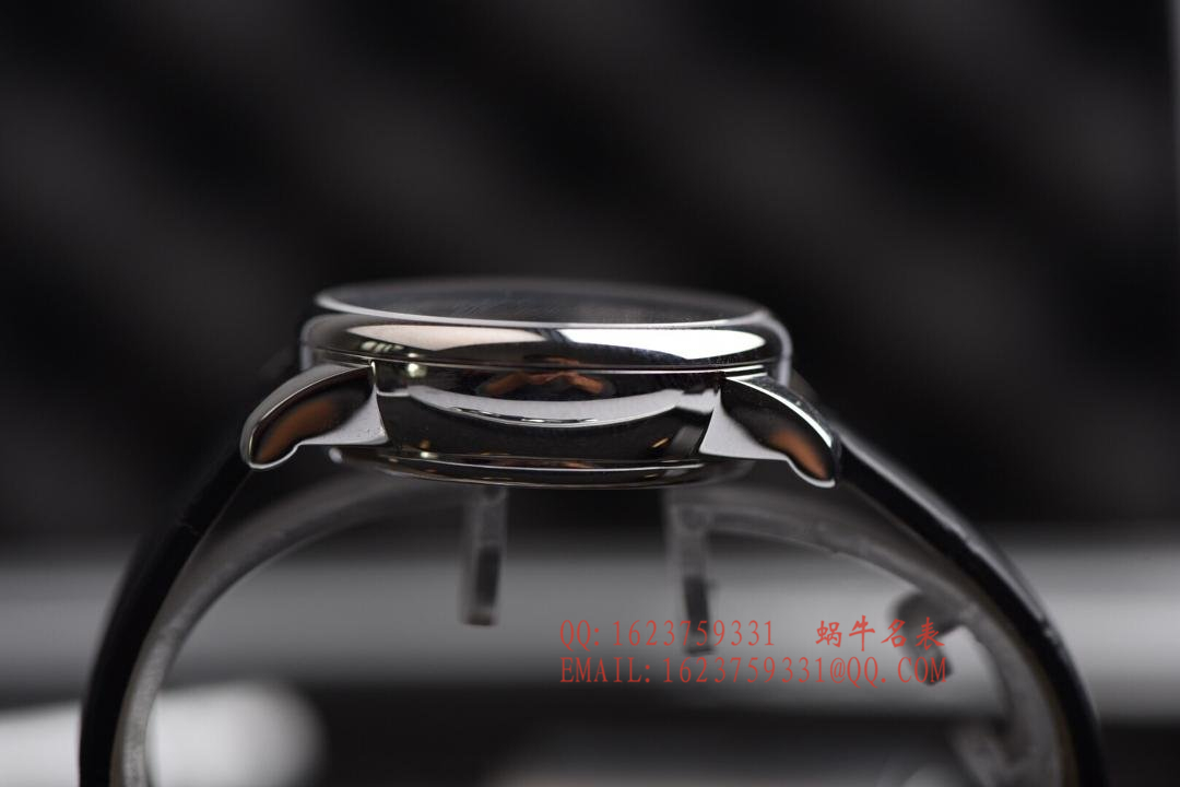  Jaquet Droz 艺术工坊精品女表！精美两针设计，天热贝母加彩绘艺术图案表面 / YK017