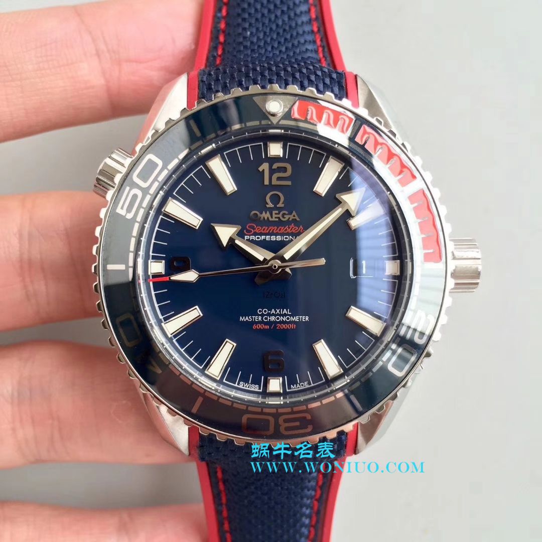 【OM Perfect  High quality  Replica Watches 】OMEGA特别推出 Seamaster 系列海洋宇宙“平昌 2018”限量版522.32.44.21.03.001 wrist watches  / M320