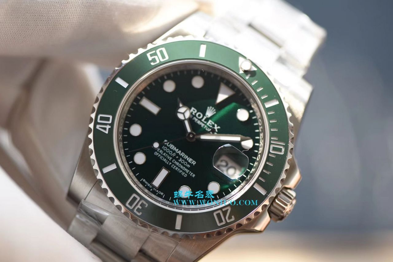 【NOOB Factory V8版本 Perfect  High quality  Replica Watches 】 Rolex  Submariner 型系列116610LV-97200  Submariner  wrist watches  / R213