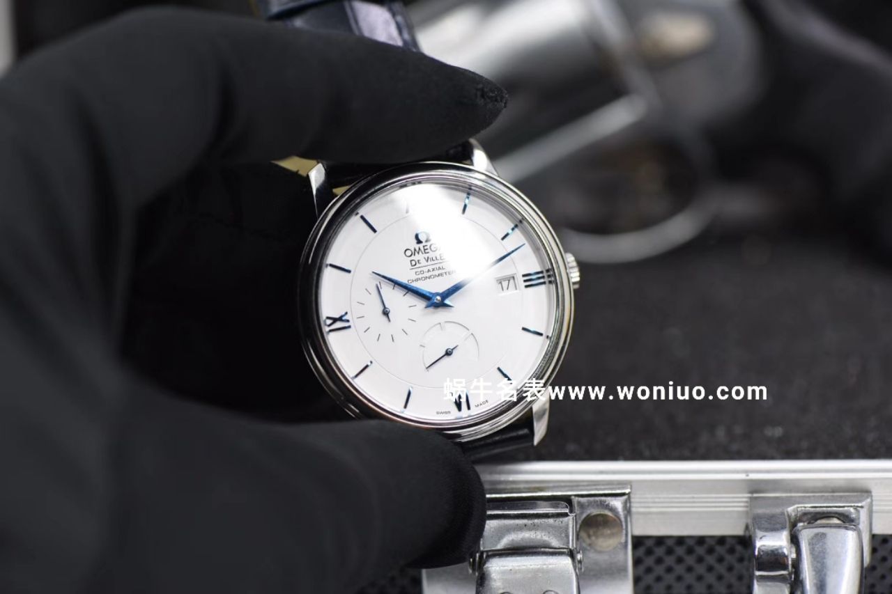 TWOMEGA碟飞 Perfect   Replica Watches 424.53.40.21.04.001 wrist watches  / M321