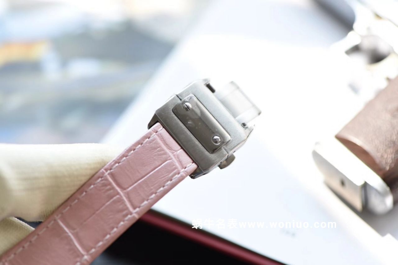 【独家视频测评V6 Perfect  High quality  Replica Watches 】 Cartier   Santos 系列W20126X8 女士机械 wrist watches  / KAG041