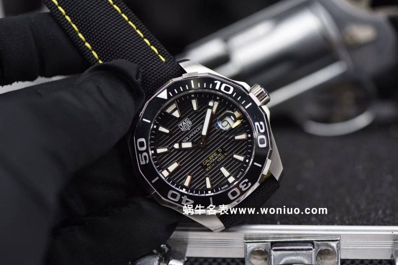 V6 Factory  top 版本新品～豪雅竟潜43mm黑壳 同步专柜最新款  / TG059