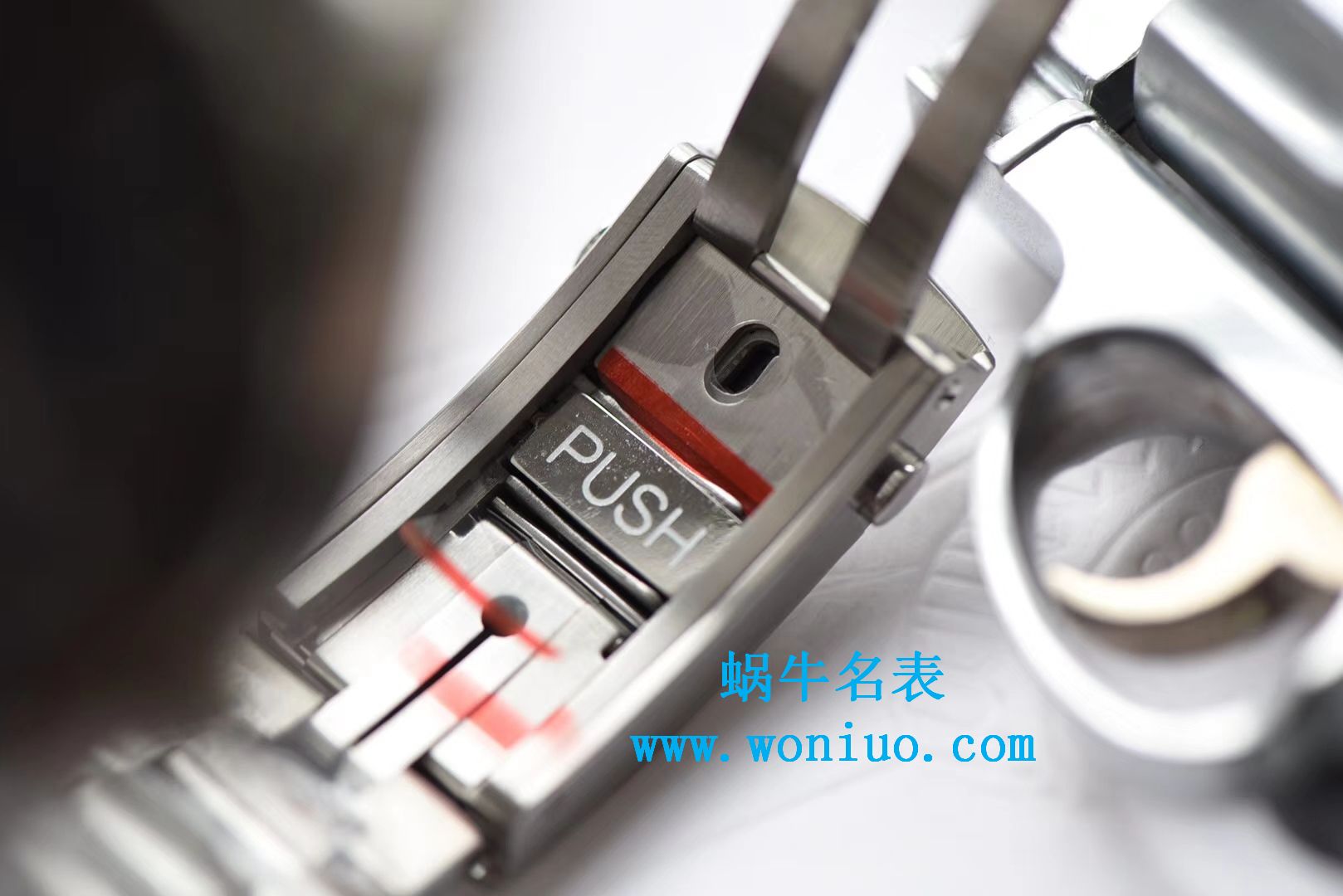 【全网首发‼️3S超级海洋宇宙黑橙圈】OMEGASeamaster海洋宇宙600米215.30.44.21.01.002 wrist watches  / M322