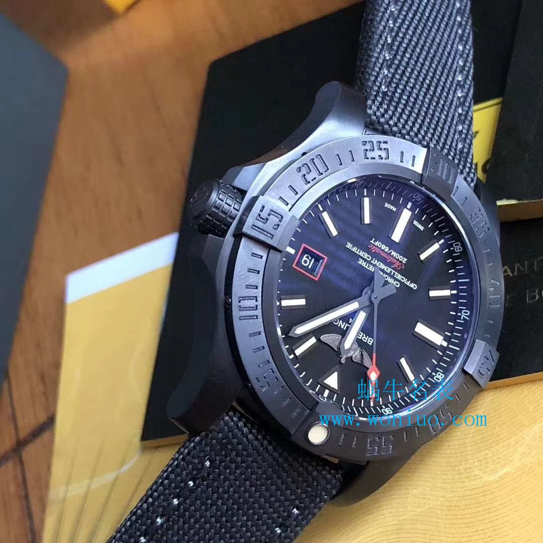 原单新款， Breitling 复仇者黑鸟，44mm，原 Factory 钛金属 watchcase  / BL087
