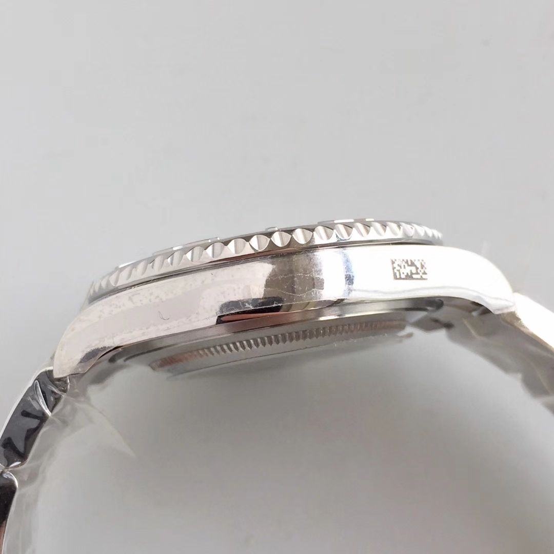 【AR Perfect  High quality  Replica Watches 】 Rolex  Yacht-Master 系列268622 wrist watches 中性37毫米男女 / R205