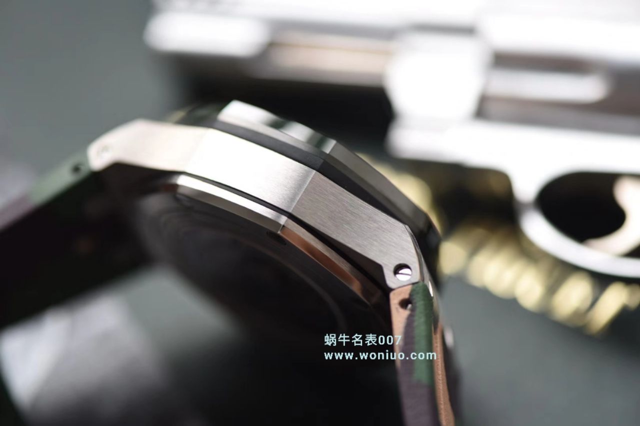【JF Perfect  High quality  Replica Watches 】Audemars Piguet  Royal Oak Offshore 系列26400SO.OO.A054CA.01 wrist watches  / AP136