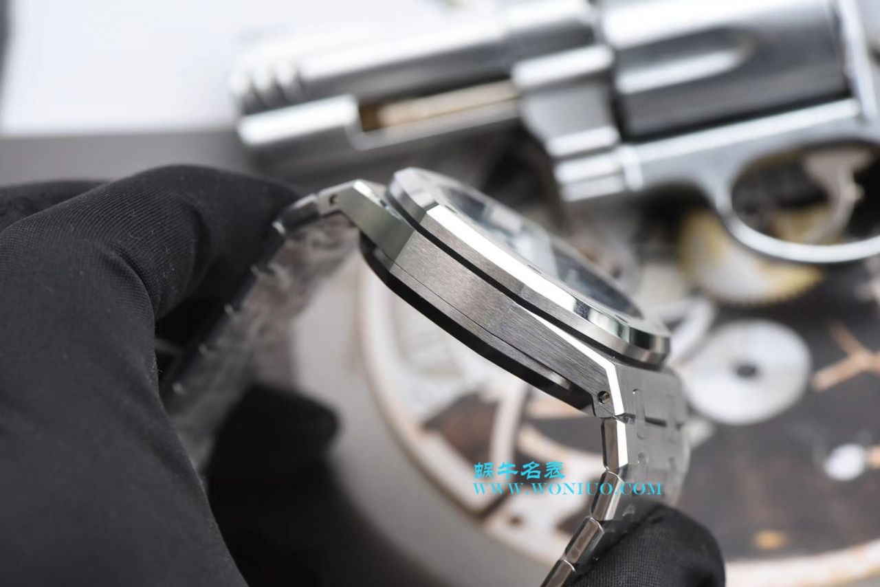 【TWA Perfect  High quality  Replica Watches 】Audemars Piguet 皇家橡树系列26120ST.OO.1220ST.02 wrist watches 蓝色、26120ST.OO.1220ST.01白、26120ST.OO.1220ST.03黑 / AP138