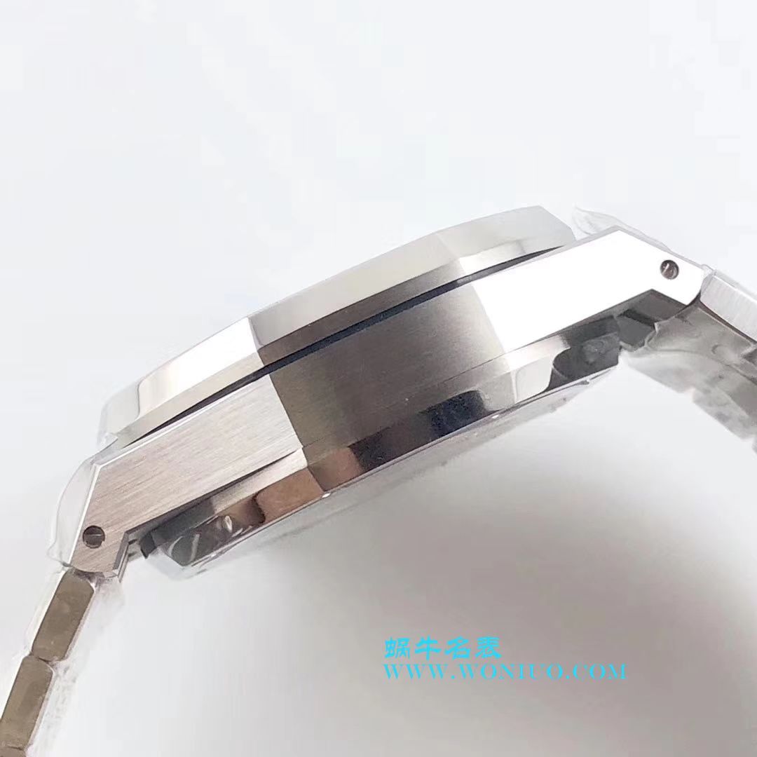 【OM Perfect  High quality  Replica Watches 】Audemars Piguet 皇家橡树系列26331ST.OO.1220ST.02 wrist watches  / AP139