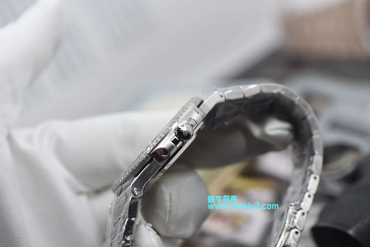 【PF Perfect  High quality  Replica Copy  Watches 】 PATEK PHILIPPE 运动系列5719/10G-010 wrist watches ( Nautilus ) / BD228