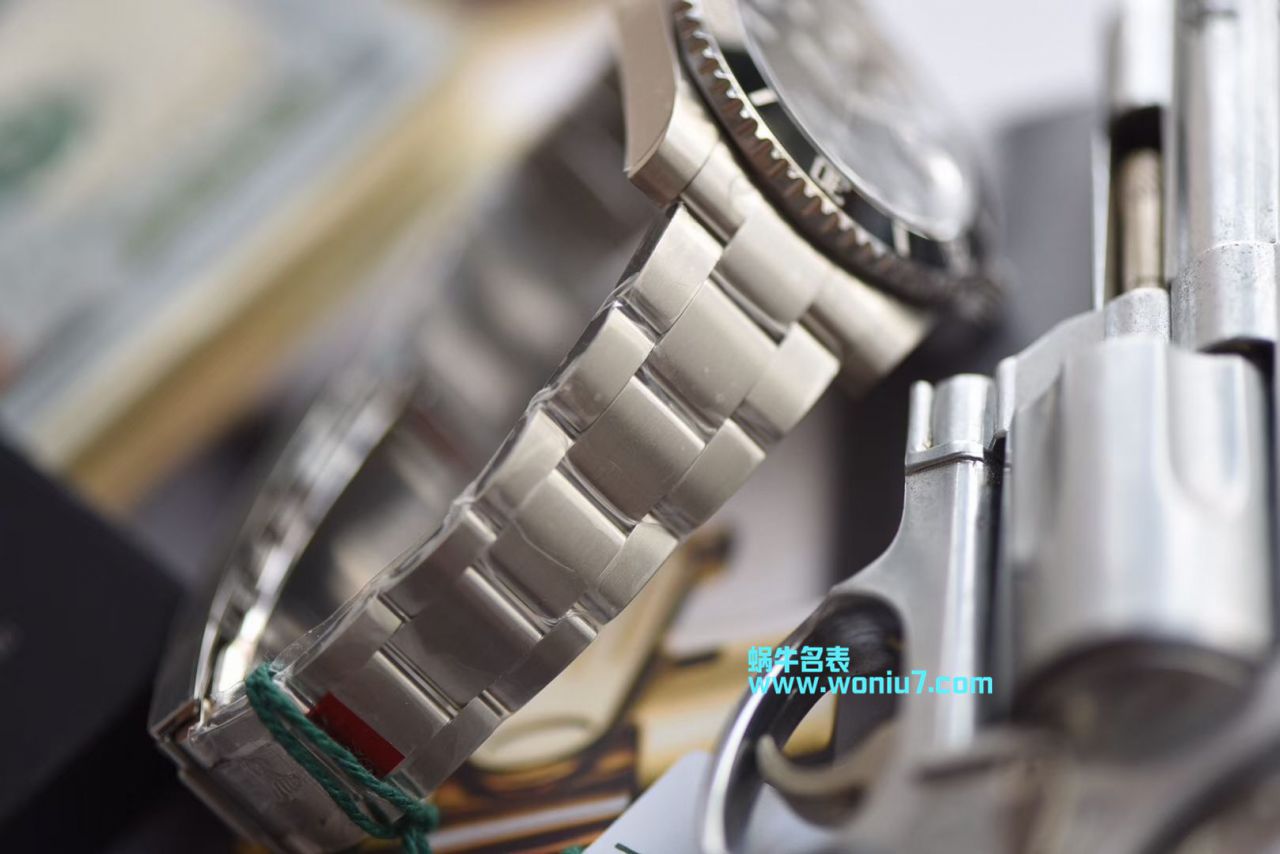 【视频解析DJ Perfect  High quality  top  Replica Copy  Watches 】 Rolex  Submariner 型系列116610LN-97200 黑盘 wrist watches ( Submariner ) / R239