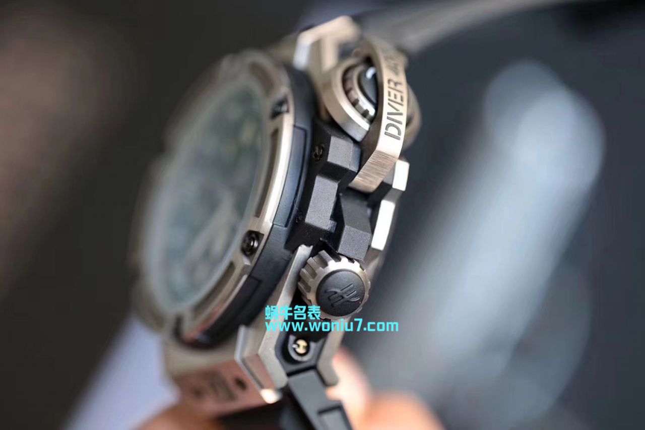 【V6 Factory 1:1 High quality  Copy  Watches 】恒宝《HUBLOT 》HUBLOT王者至尊系列731.NX.1190.RX机械 wrist watches  