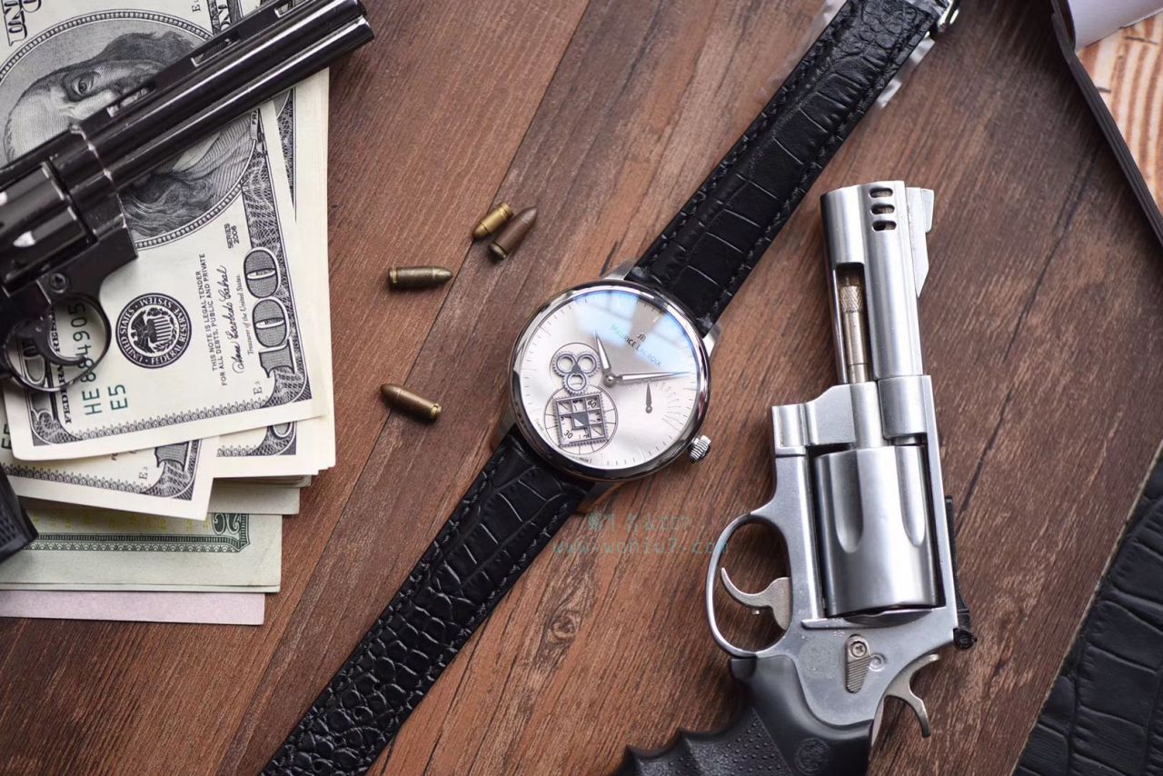 AM新品、最新艾美 方轮经典 wrist watches  MP7158-SS001-301-1黑面、MP7158-SS001-101-1白面 / AIMEI001