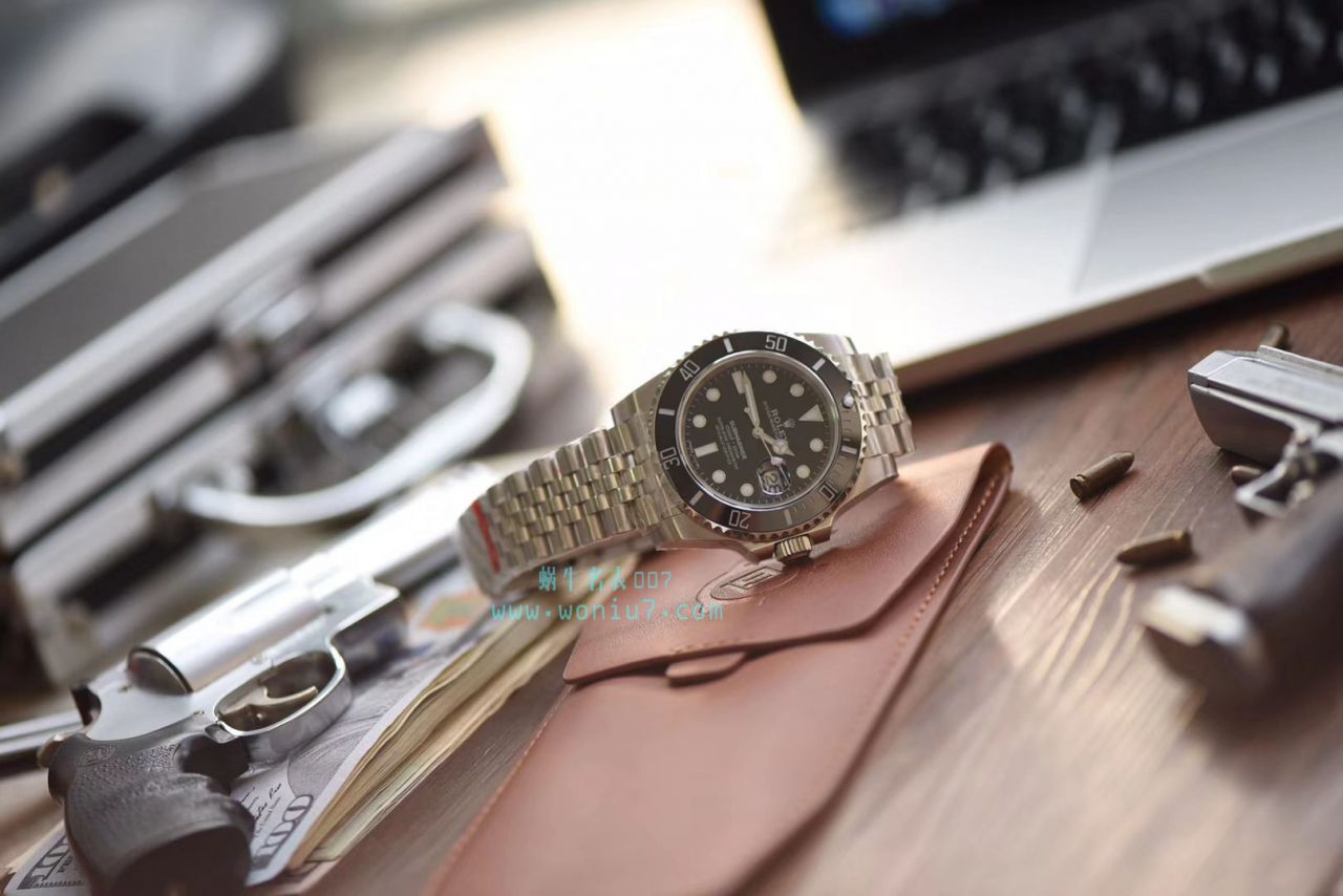 【V9 Factory 出品，搭配五珠链】 Rolex  Submariner 型 top  Replica Copy 116610LN-97200 黑盘 wrist watches ( Submariner )、116610LV-97200 绿盘 wrist watches ( Submariner ) / R268