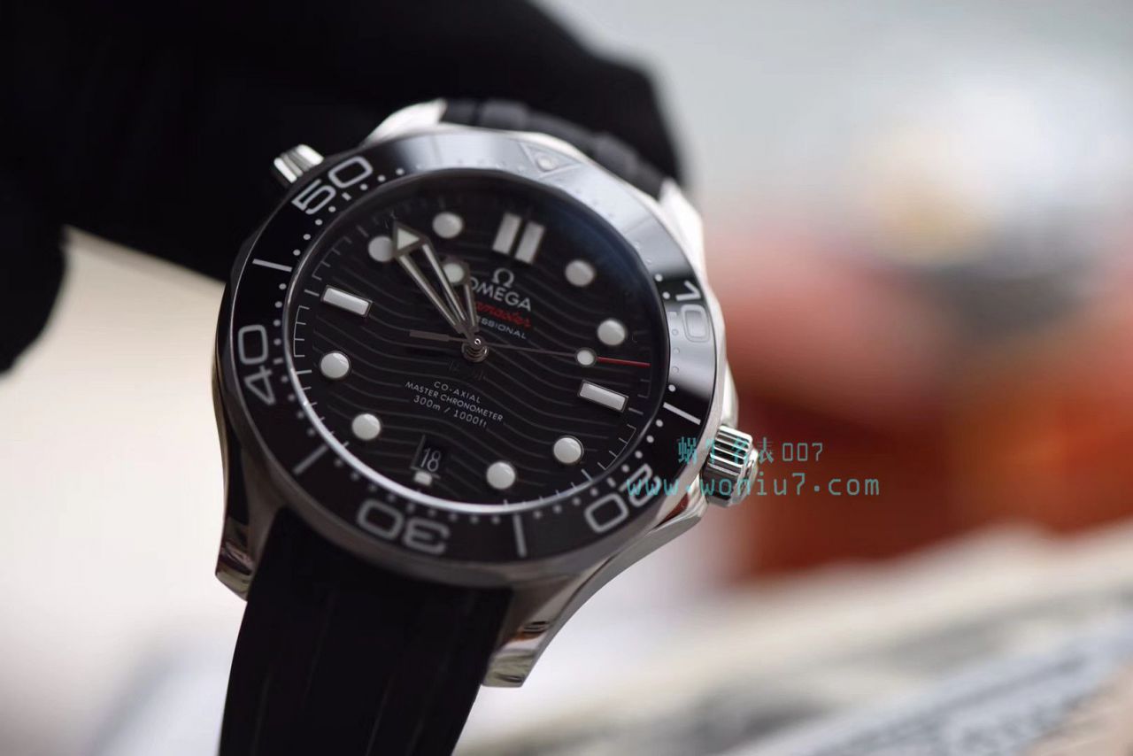【VS1:1 High quality  Replica Watches 】OMEGA Seamaster 系列210.32.42.20.01.001 wrist watches  / M377
