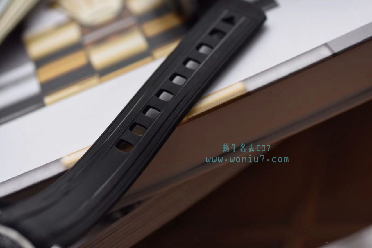 【VS1:1 High quality  Replica Watches 】OMEGA Seamaster 系列210.32.42.20.01.001 wrist watches  / M377