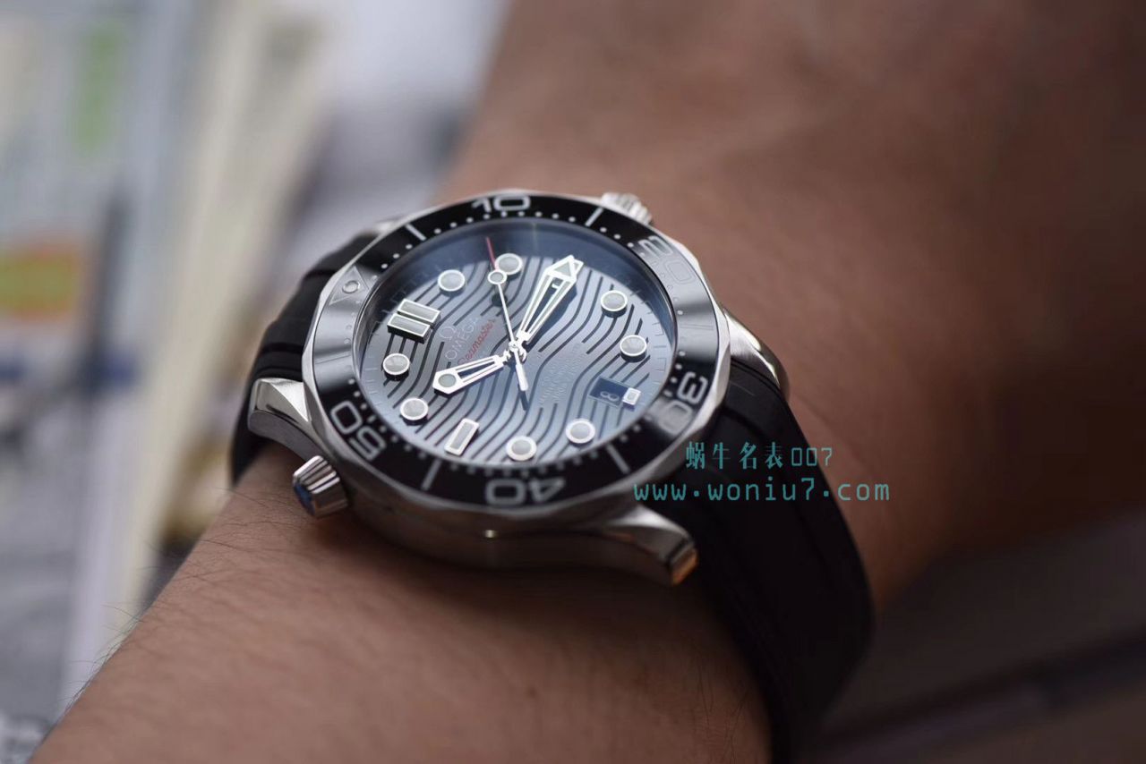 【VS1:1 High quality  Replica Watches 】OMEGA Seamaster 系列210.32.42.20.01.001 wrist watches  / M377