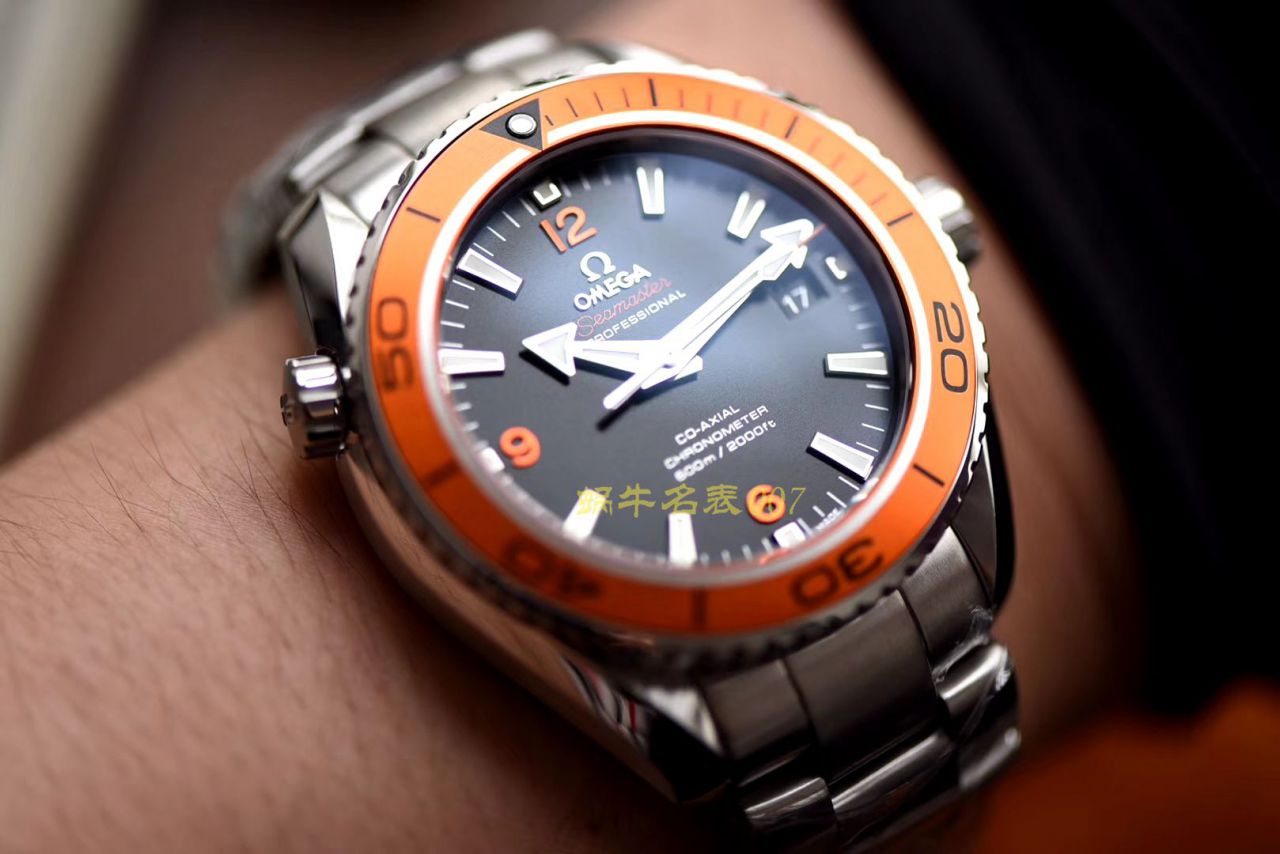 【 Video analysis 】VSOMEGA Seamaster  Replica Copy 232.32.46.21.01.001，232.32.42.21.01.001，232.30.46.21.01.002，232.30.42.21.01.002 wrist watches  / M378