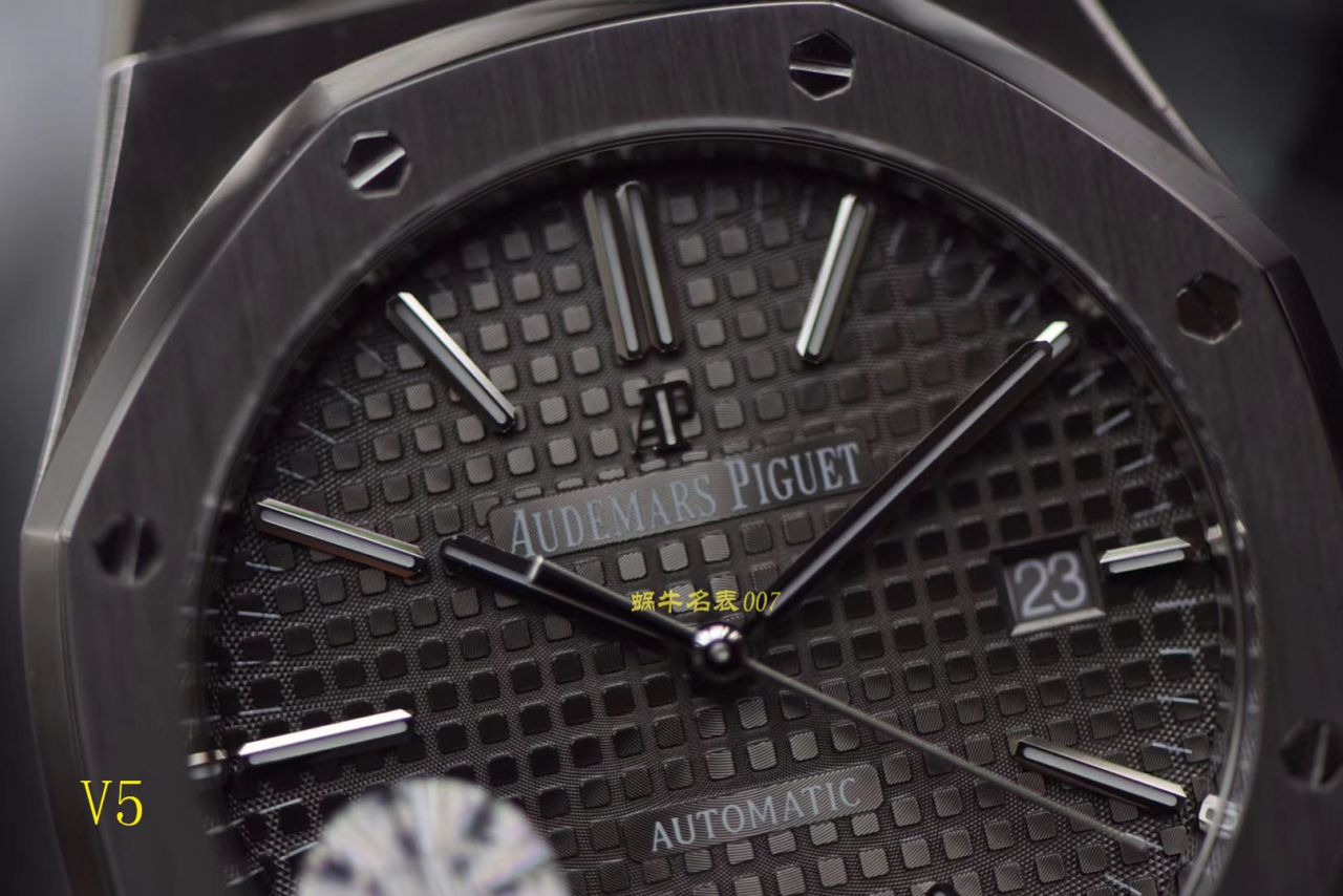 【JF Perfect  High quality  Replica Watches 】Audemars Piguet 皇家橡树系列15400ST.OO.1220ST.04 wrist watches  / AP129