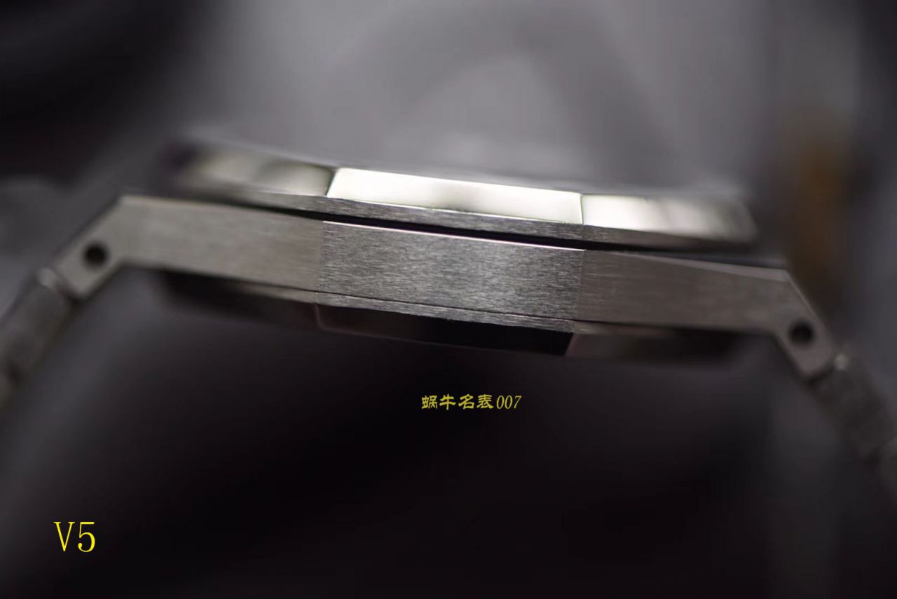 【JF Perfect  High quality  Replica Watches 】Audemars Piguet 皇家橡树系列15400ST.OO.1220ST.04 wrist watches  / AP129