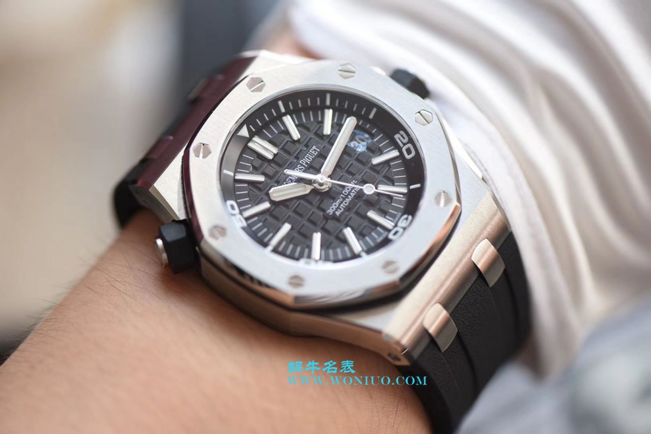 【JF Perfect  High quality  Replica 】 Video analysis Audemars Piguet  Royal Oak Offshore 系列15703ST.OO.A002CA.01 wrist watches ，全新V9S超强版正式闪亮登场 / AP156