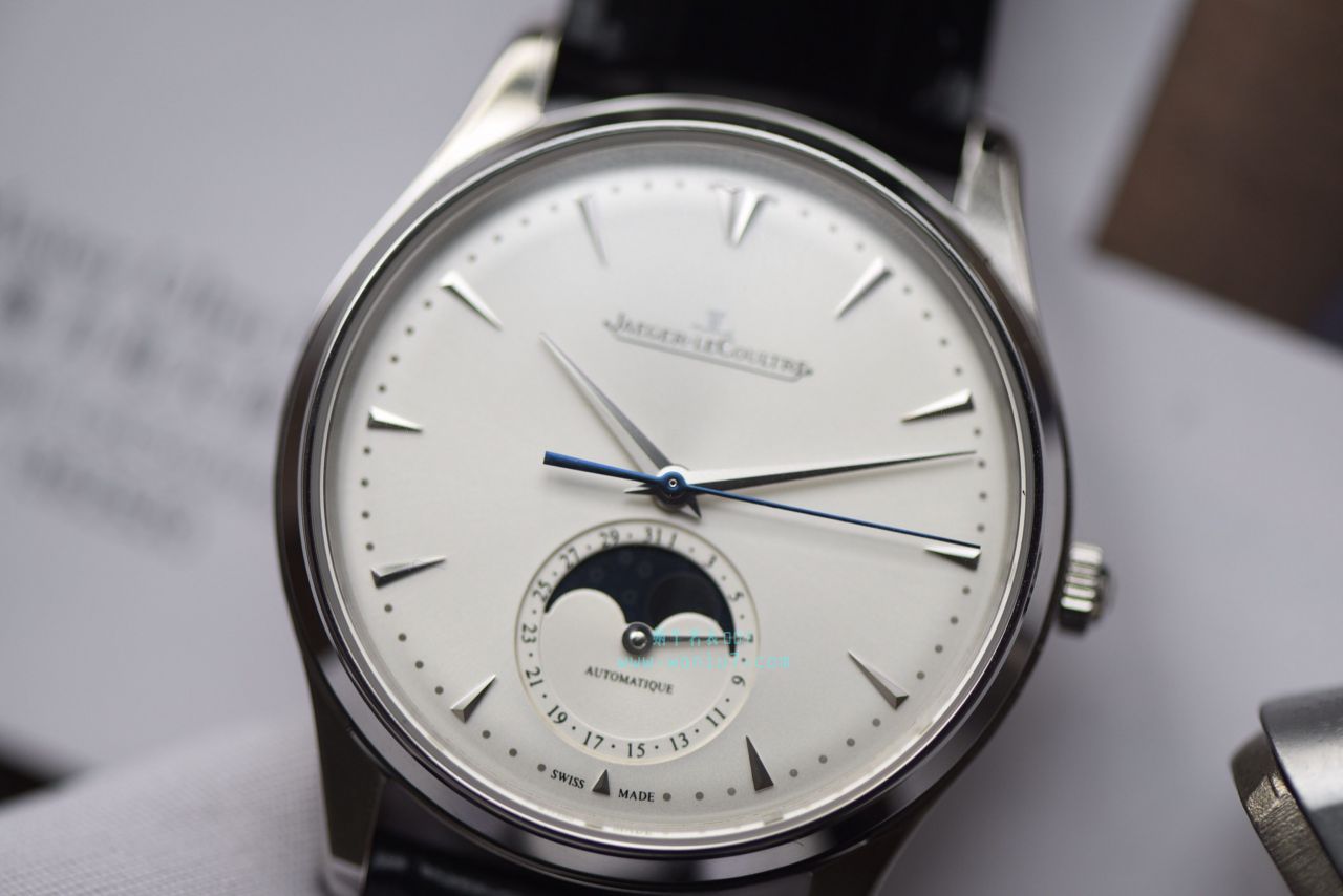  Video analysis  Jaeger-LeCoultre 大师系列1368420 wrist watches  Perfect  Replica Watches 【ZF新品， Jaeger-LeCoultre 月相大师系列】 / JJ123MM