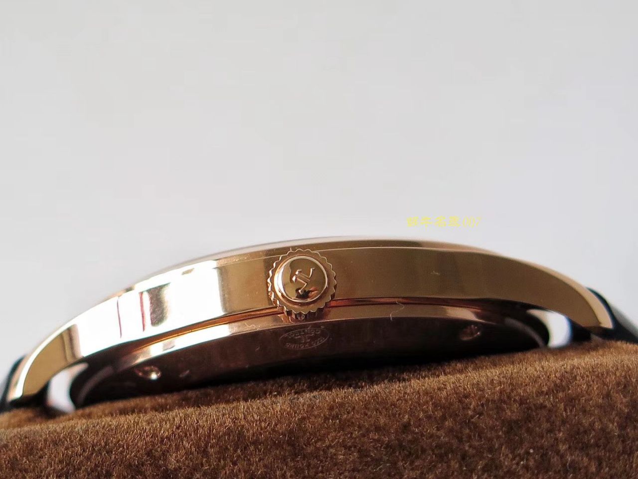  Video analysis  Jaeger-LeCoultre 大师系列1548420,1542520,1548470三色 wrist watches 【ZF Perfect  Replica 新品 Jaeger-LeCoultre 大师系列Q1548420】 / JJBB55MM