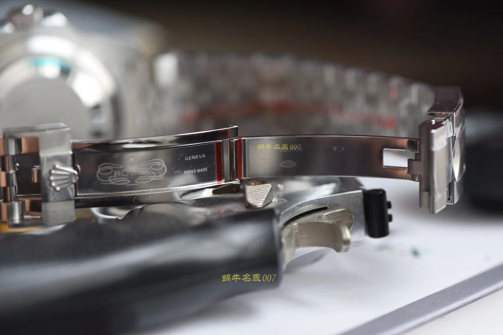 【视频讲解】 Rolex  GMT MASTER II系列m126710blnr-0002 wrist watches 【DJ Perfect  Replica 最新升级克隆 Replica 3186 Movement  Rolex  GMT MASTER I二代黑篮圈】 / R300