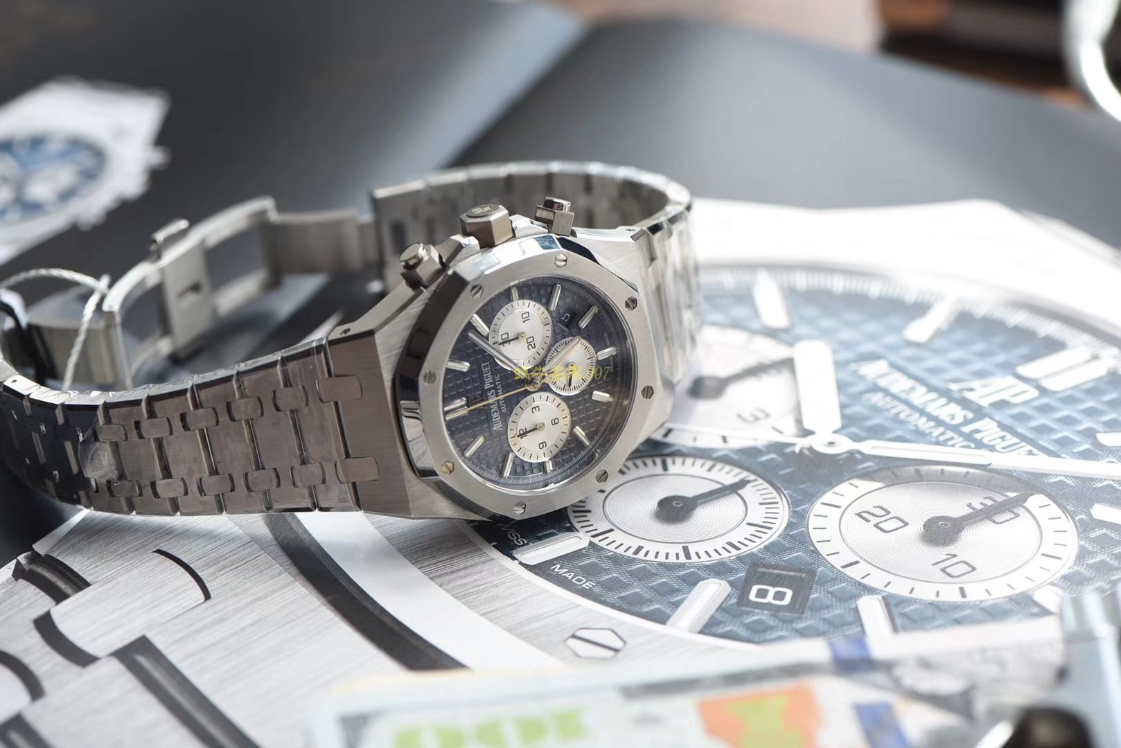  Video analysis Audemars Piguet 皇家橡树系列26331ST.OO.1220ST.01 wrist watches  Perfect  Replica Watches 【OM Factory 皇家橡树计时】 / AP158