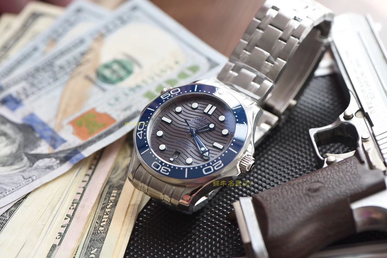 【 Video analysis 】VS Factory  Perfect  Replica OMEGA Seamaster 系列210.30.42.20.06.001 Replica  wrist watches VS Factory 新 Seamaster 300M（007代言广告款） / M359