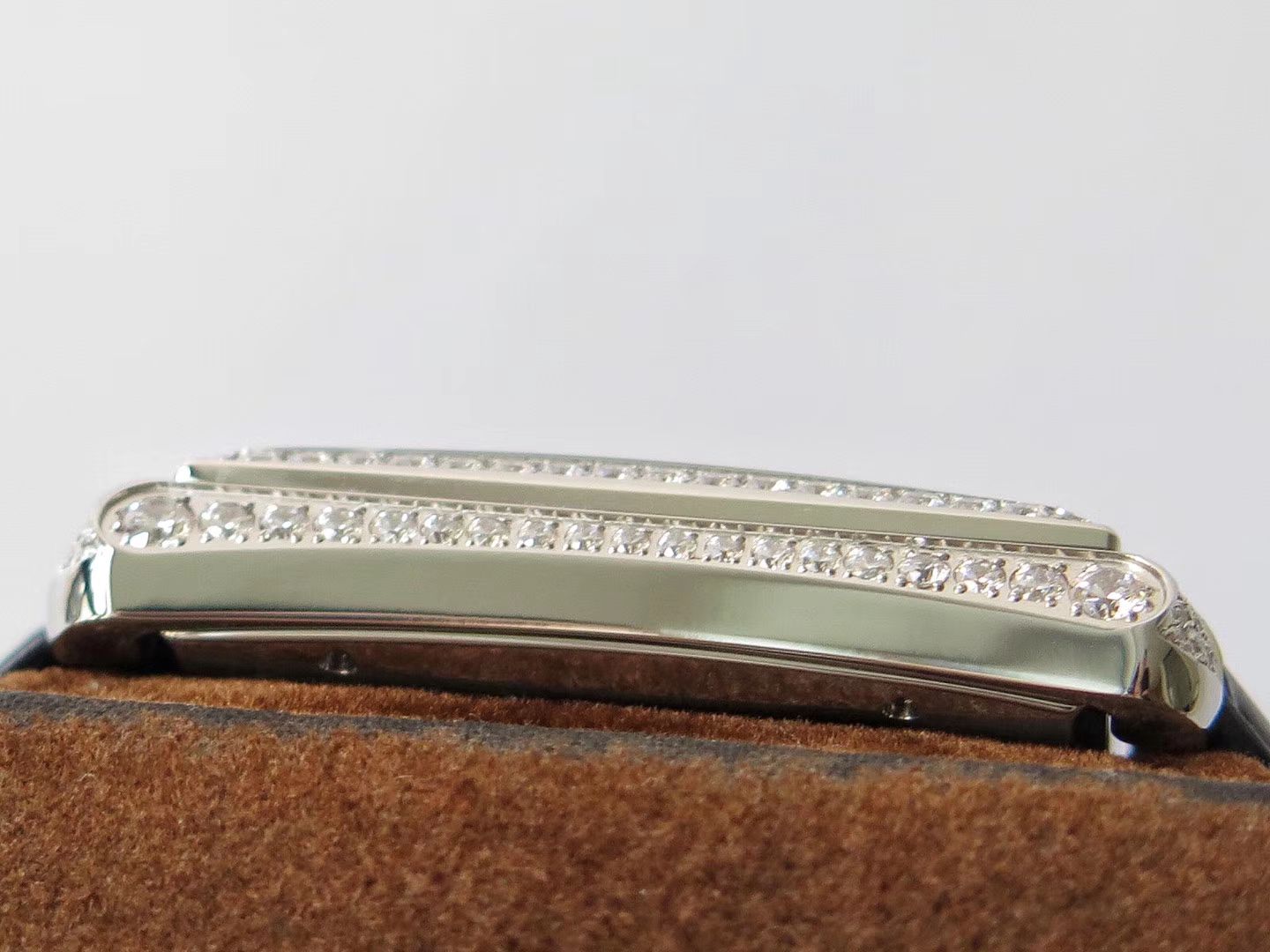 【KZ Perfect  High quality  Replica Watches 】 Piaget BLACK -TIE系列G0A33075 wrist watches  / PT018