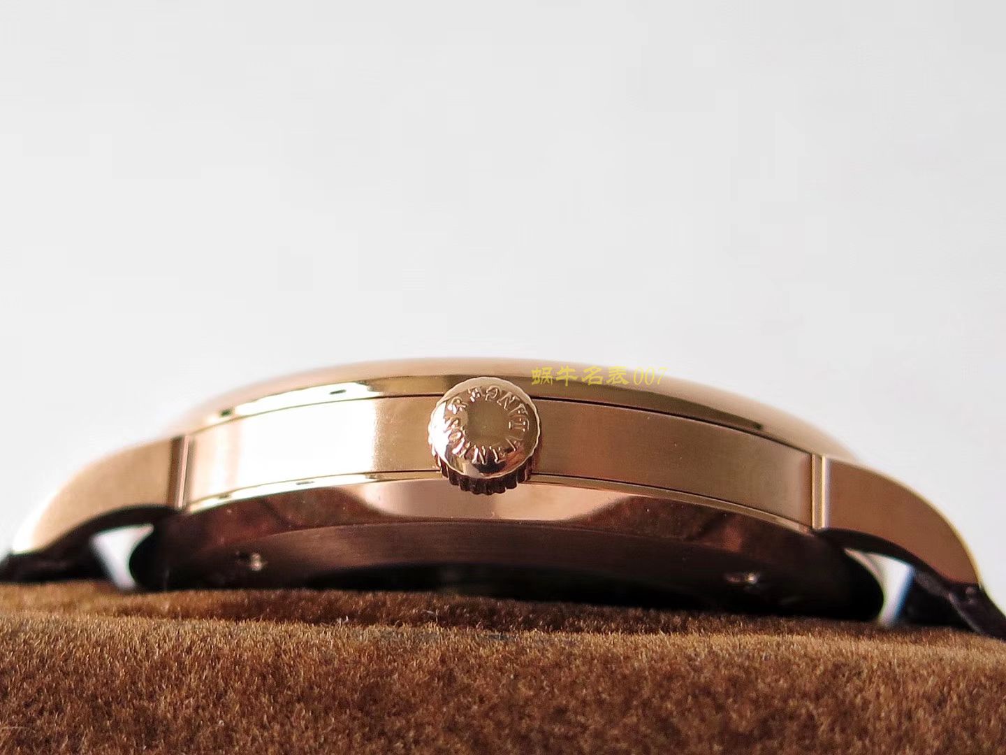 【SV Perfect  High quality  Replica Watches 】朗格SAXONIA系列211.033 wrist watches （多色表盘可选） / LS016