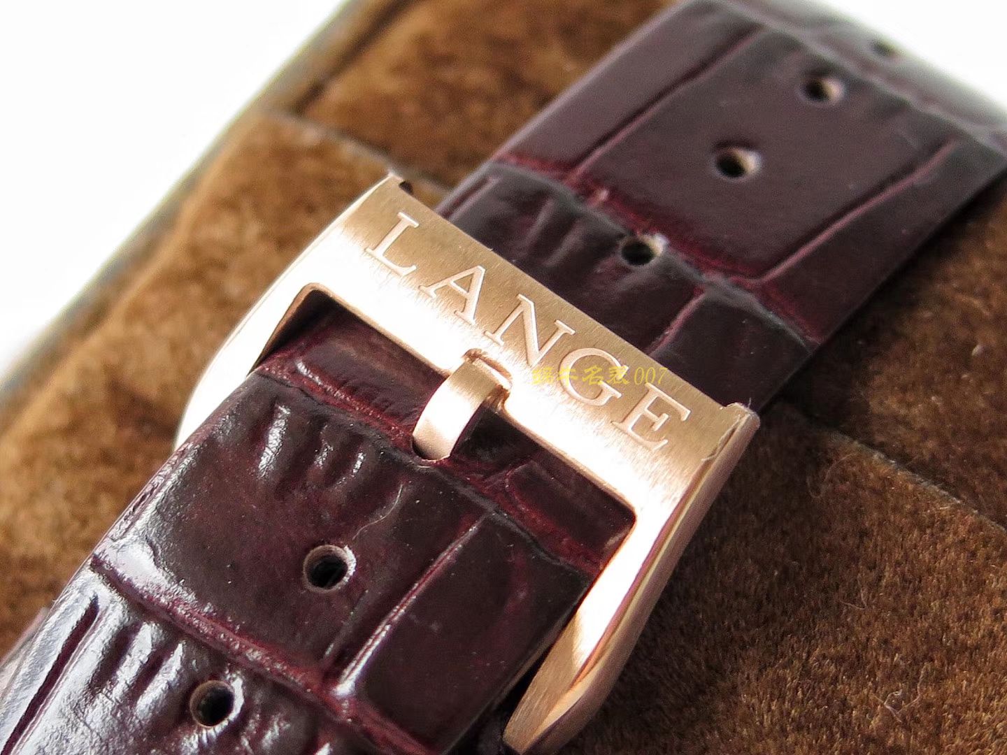 【SV Perfect  High quality  Replica Watches 】朗格SAXONIA系列211.033 wrist watches （多色表盘可选） / LS016