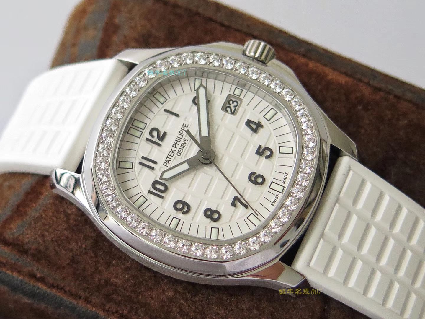 【PPF Perfect  High quality 精 Replica Watches 】 PATEK PHILIPPE AQUANAUT系列5067A-024女士 wrist watches  / BD239