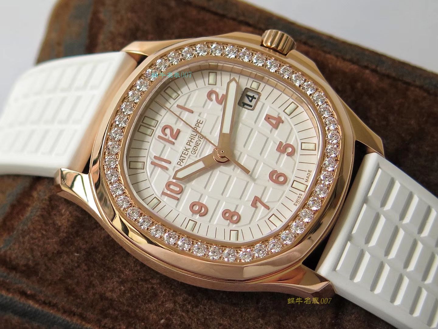 PATEK PHILIPPE PATEK PHILIPPE AQUANAUT系列5068R-010 wrist watches 【PPF Perfect   Replica  PATEK PHILIPPE  Nautilus 女表】 / BD263