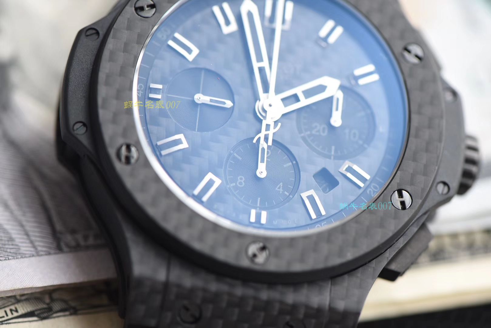 【 Video analysis V6 Factory  Perfect  High quality  Replica  hublot  carbon fiber  Watches 】 Hublot  BIG BANG系列301.QX.1724.RX wrist watches  / YB063