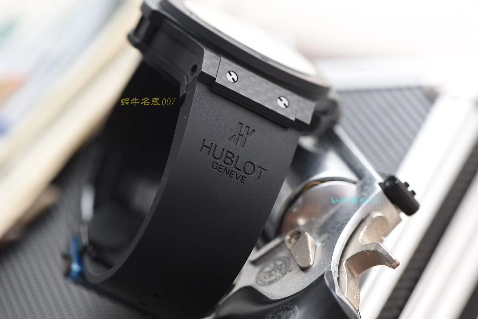 【 Video analysis V6 Factory  Perfect  High quality  Replica  hublot  carbon fiber  Watches 】 Hublot  BIG BANG系列301.QX.1724.RX wrist watches  / YB063