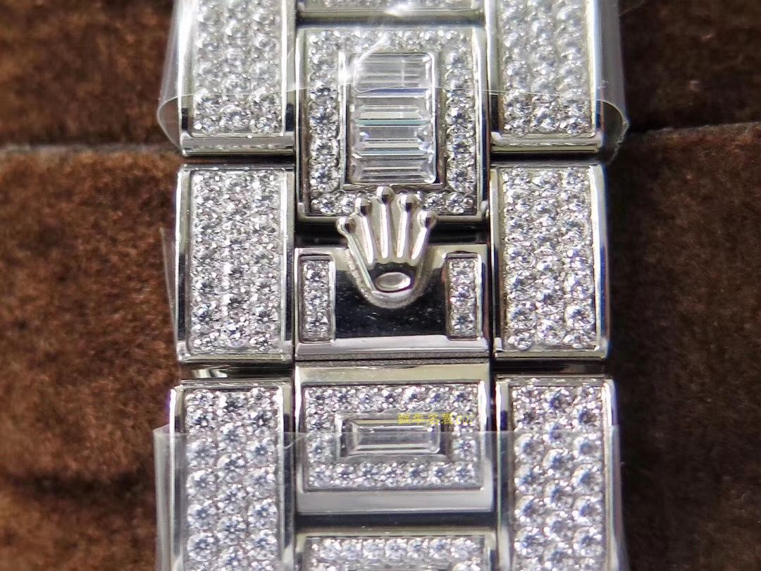 【 Rolex  Replica Copy 表】 Rolex  GMT MASTER II系列116769TBR-74779B wrist watches  / R322