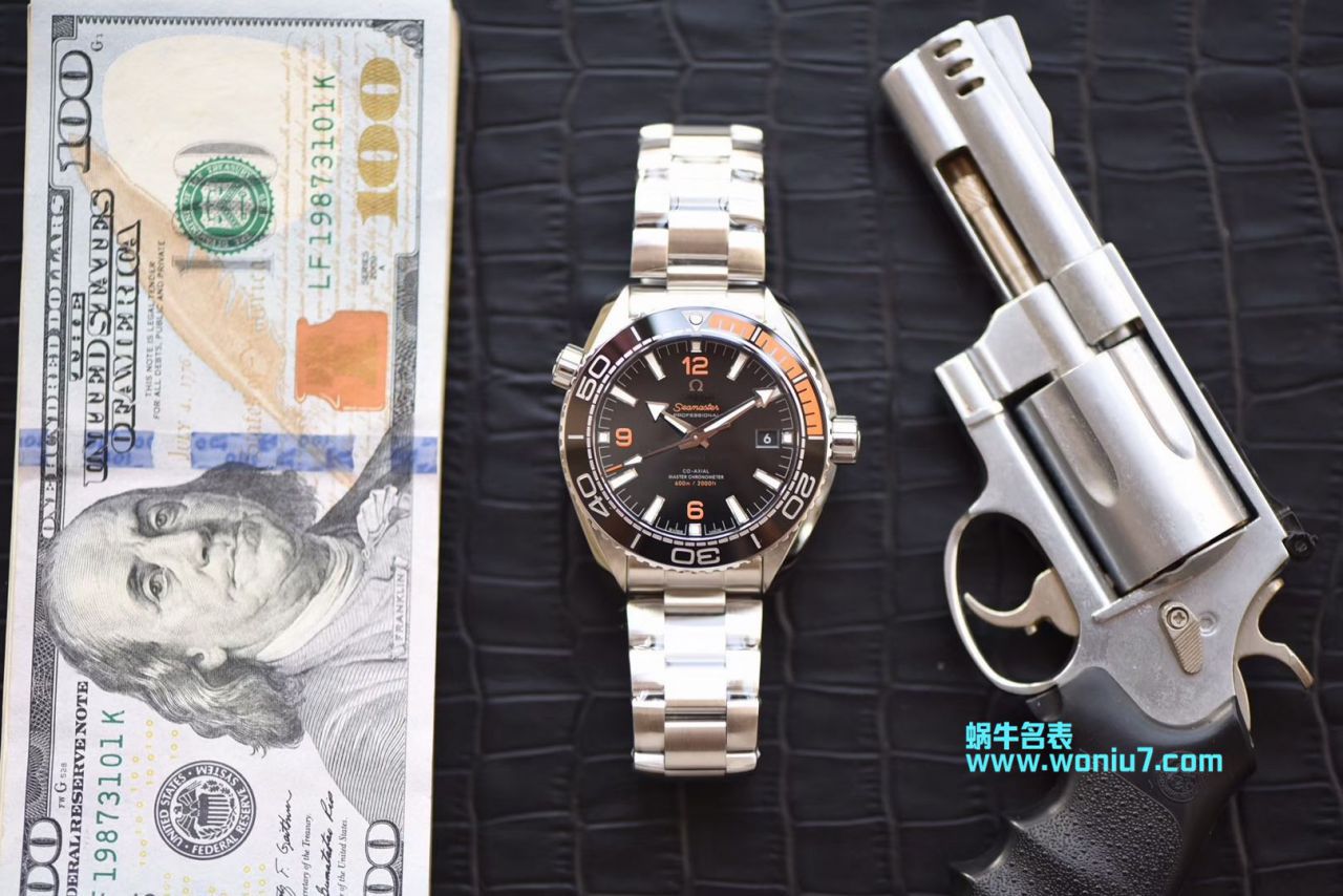 【 Video analysis  Replica 表与真表的区别？什么叫 Replica 表】VS Factory OMEGAOMEGA Replica 表海洋宇宙600米“四分之一橙” wrist watches  / M389