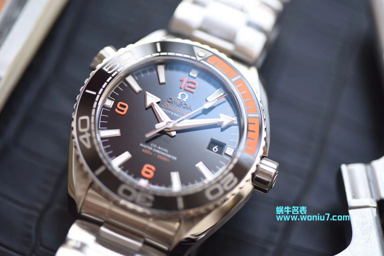 【 Video analysis  Replica 表与真表的区别？什么叫 Replica 表】VS Factory OMEGAOMEGA Replica 表海洋宇宙600米“四分之一橙” wrist watches  / M389