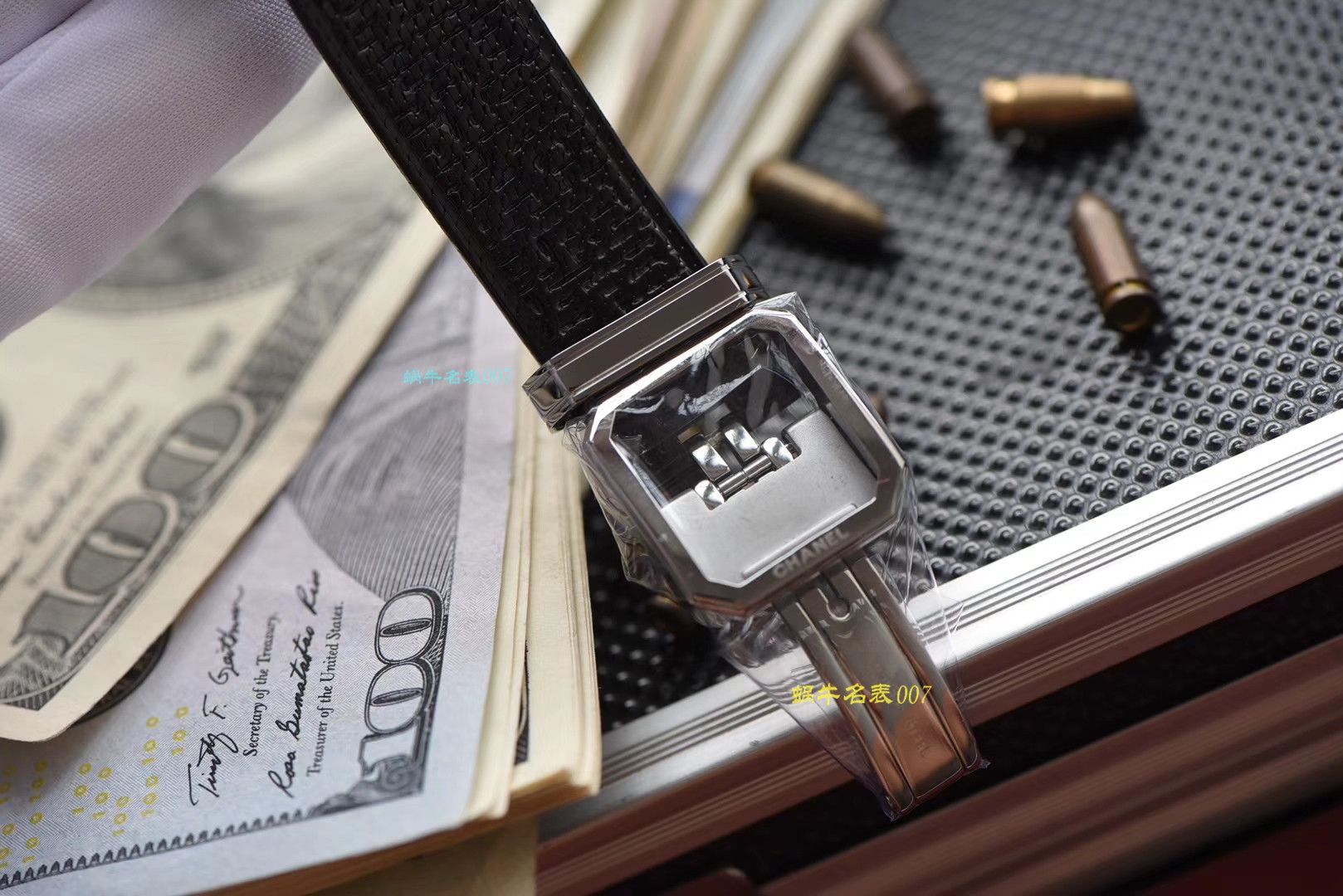 【 Replica Watches 哪家好】香奈儿BOY · FRIEND系列BOY∙FRIEND TWEED女士 wrist watches TWEED斜纹软呢钢带多色可选 / X51