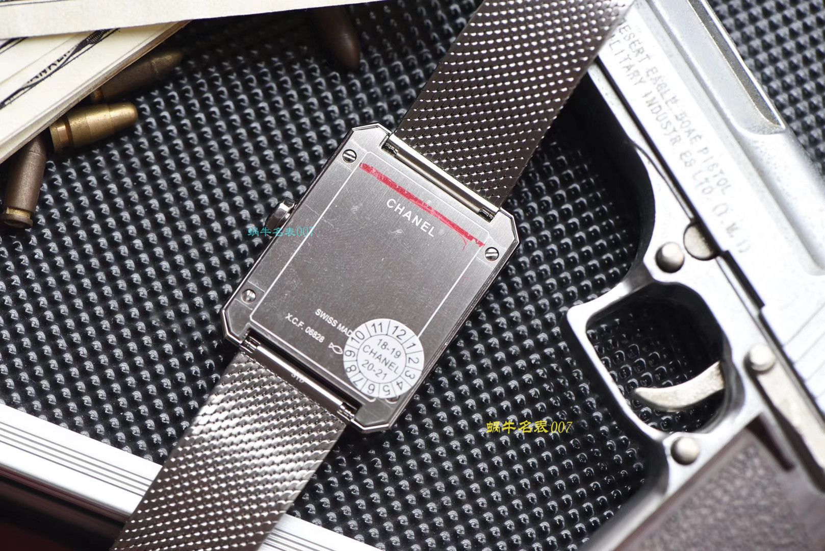 【 Replica Watches 哪家好】香奈儿BOY · FRIEND系列BOY∙FRIEND TWEED女士 wrist watches TWEED斜纹软呢钢带多色可选 / X51